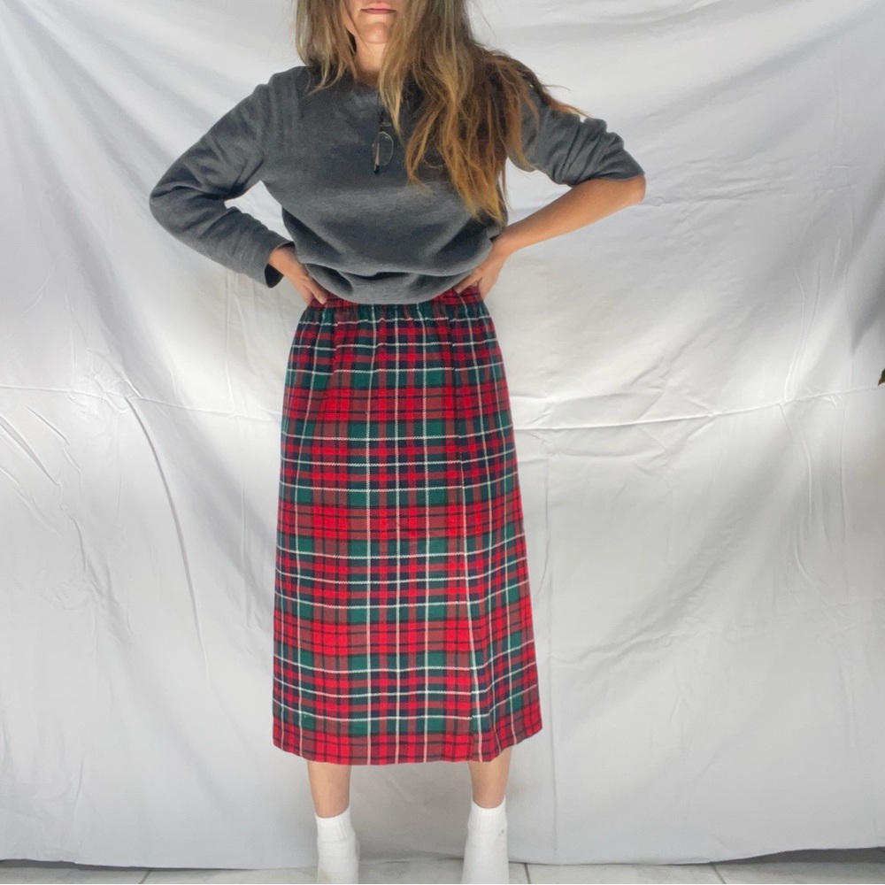 ★ PLAID SKIRT ★